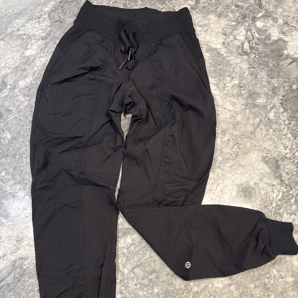 Lululemon Dance Studio Joggers Size 0